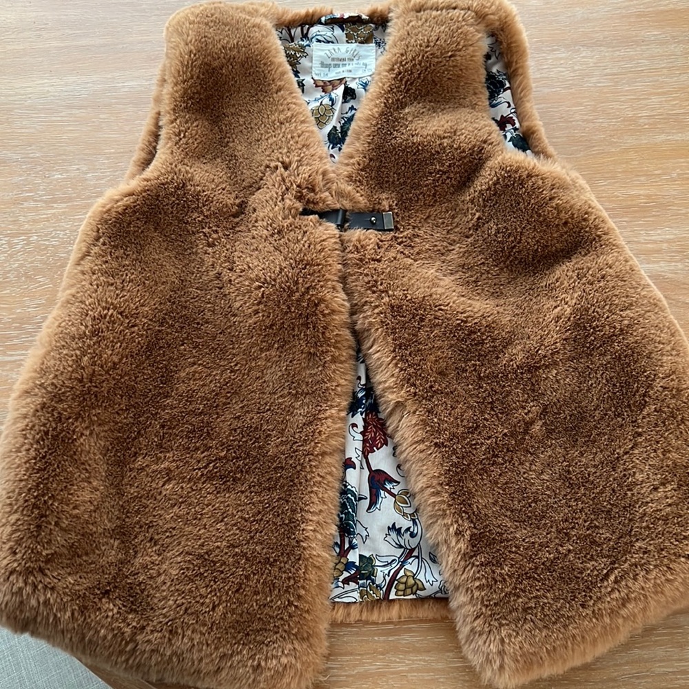 Faux fur vest